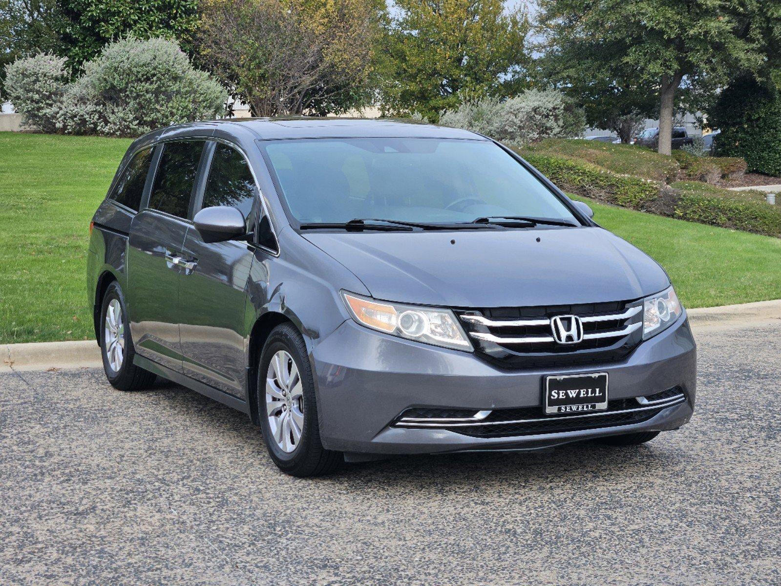 2016 Honda Odyssey Vehicle Photo in FORT WORTH, TX 76132