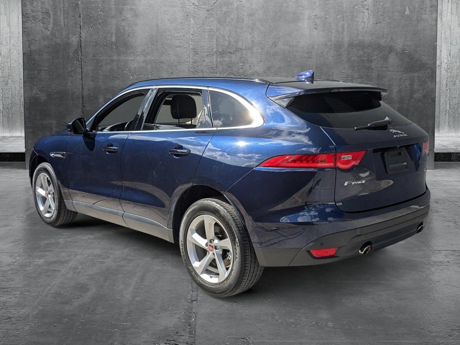 2019 Jaguar F-PACE Vehicle Photo in Pembroke Pines , FL 33084