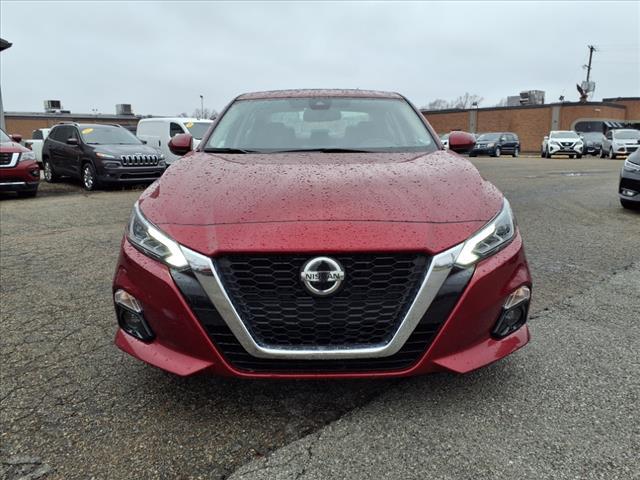 Used 2020 Nissan Altima SL with VIN 1N4BL4EV2LC152351 for sale in Monroe, MI