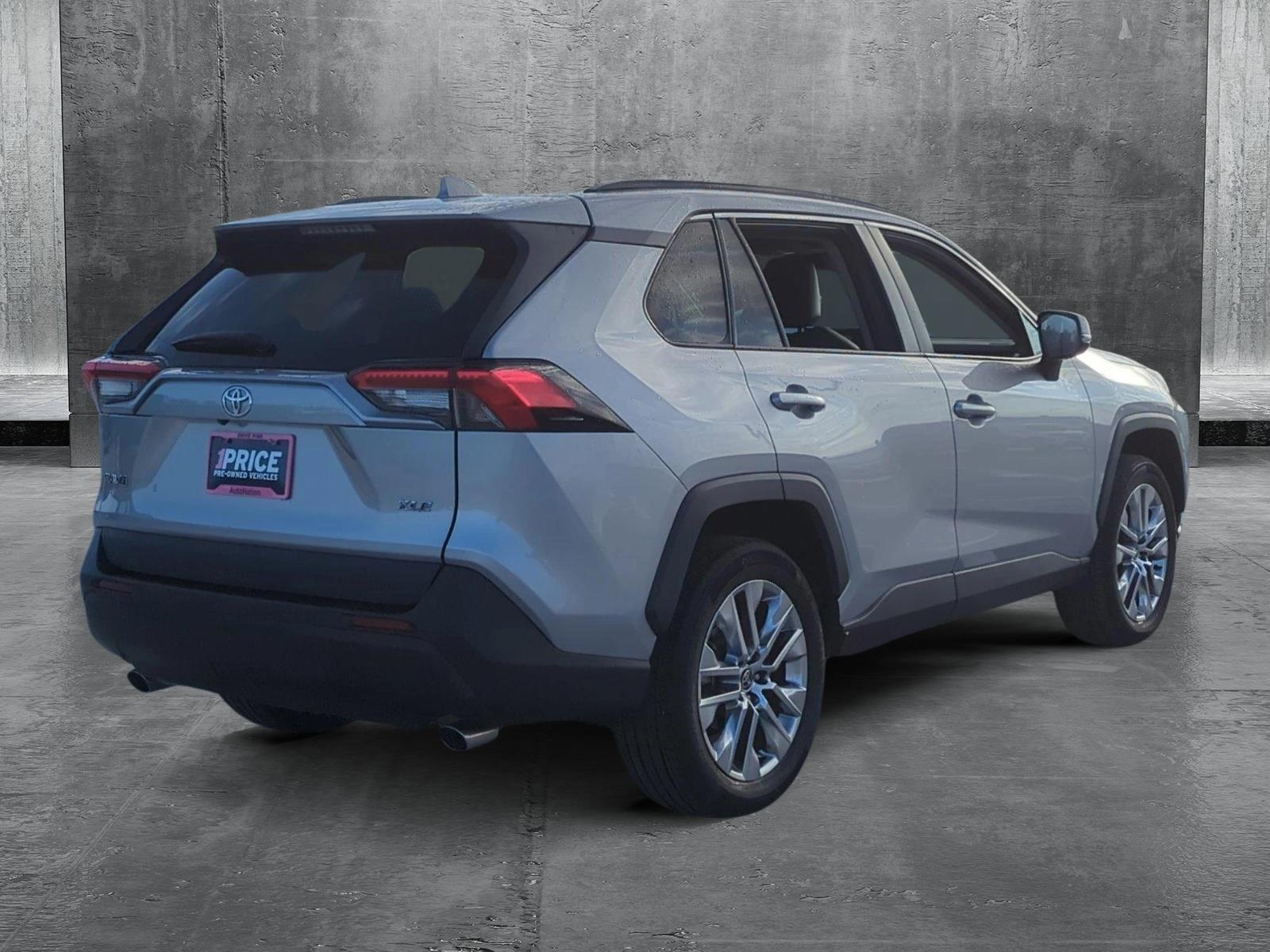 2021 Toyota RAV4 Vehicle Photo in Ft. Myers, FL 33907