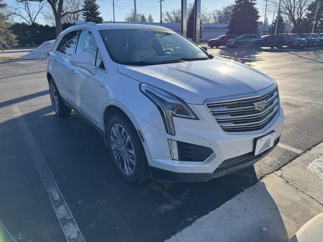 2017 Cadillac XT5 Vehicle Photo in NEENAH, WI 54956-2243