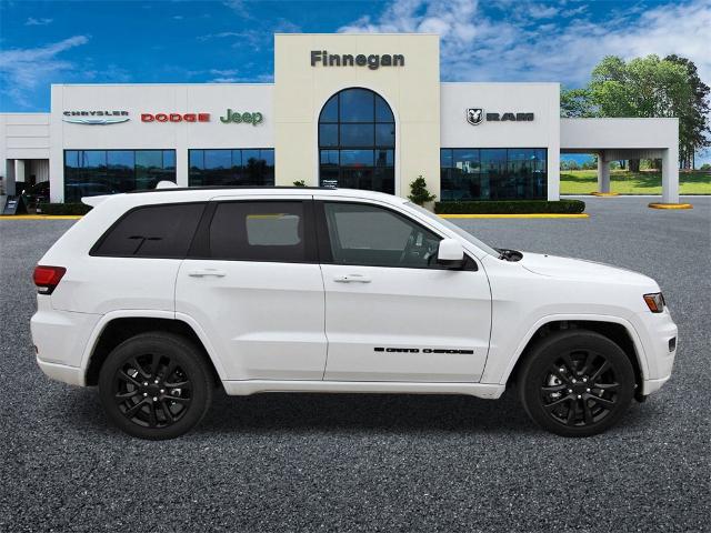 2022 Jeep Grand Cherokee WK Vehicle Photo in ROSENBERG, TX 77471