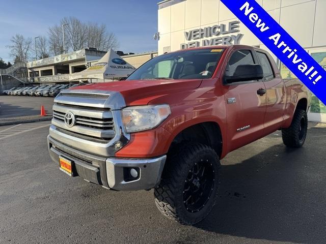 2017 Toyota Tundra 4WD Vehicle Photo in Puyallup, WA 98371