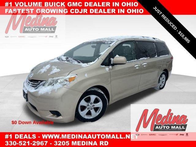 2014 Toyota Sienna Vehicle Photo in MEDINA, OH 44256-9631