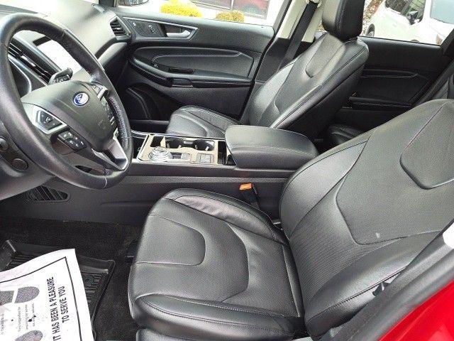 2020 Ford Edge Vehicle Photo in Pleasant Hills, PA 15236