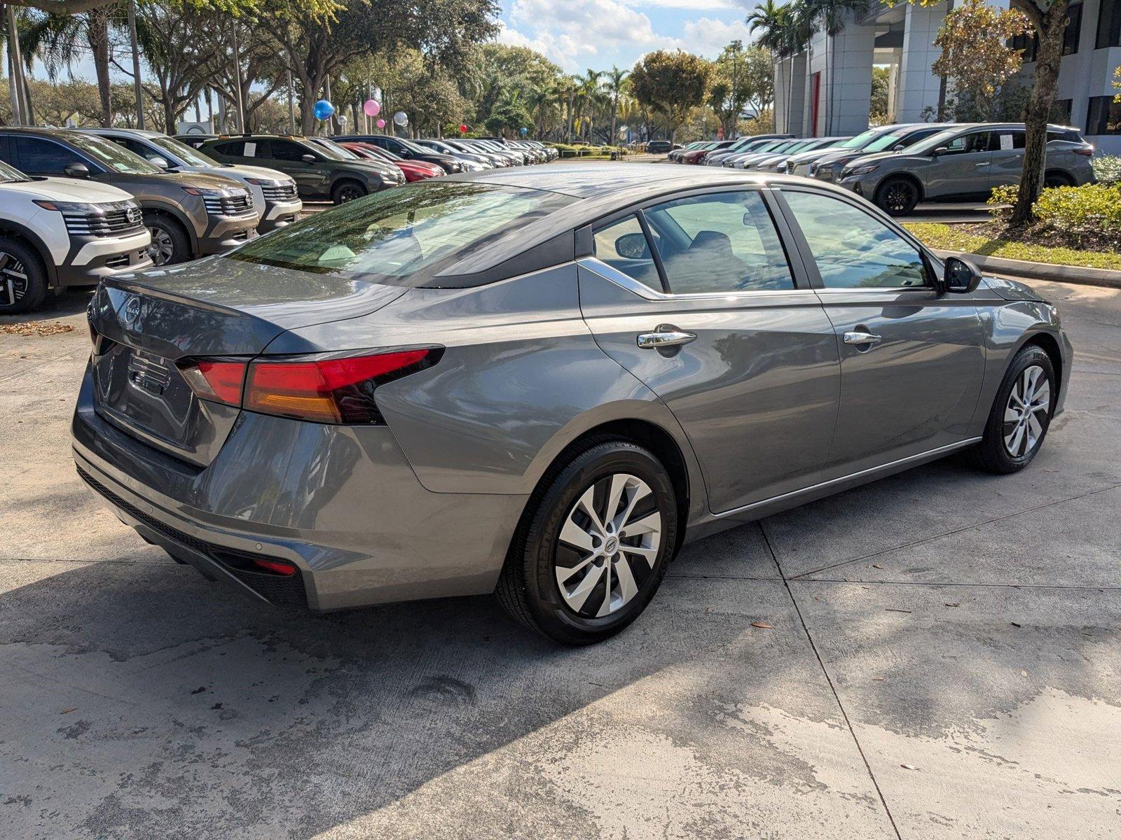 2024 Nissan Altima Vehicle Photo in Pembroke Pines , FL 33084