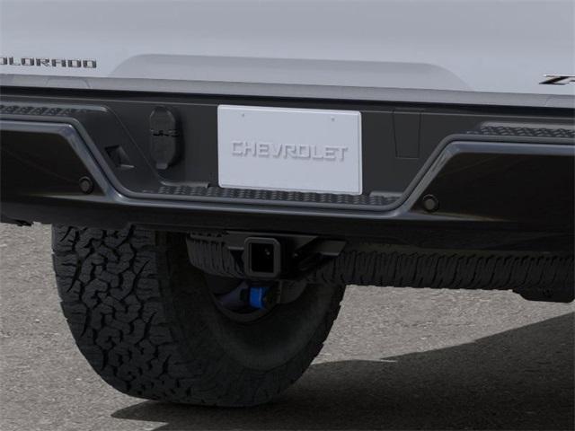 2025 Chevrolet Colorado Vehicle Photo in ENGLEWOOD, CO 80113-6708