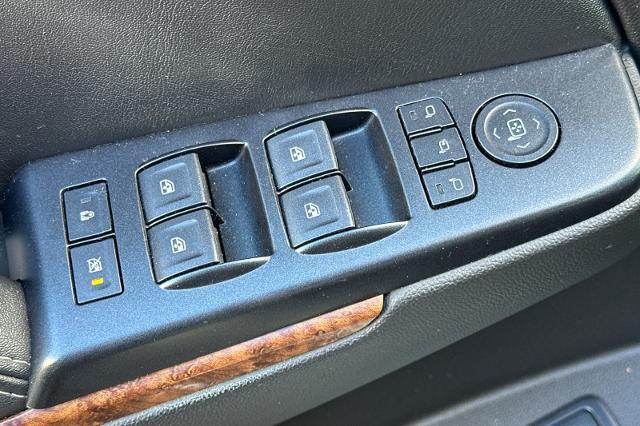 2015 Chevrolet Suburban Vehicle Photo in SPOKANE, WA 99202-2191