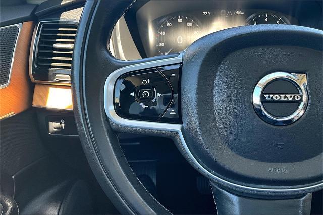 2022 Volvo XC90 Vehicle Photo in Houston, TX 77007