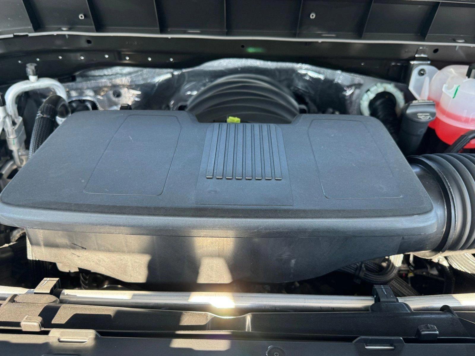 2025 Chevrolet Silverado 1500 Vehicle Photo in GREENACRES, FL 33463-3207