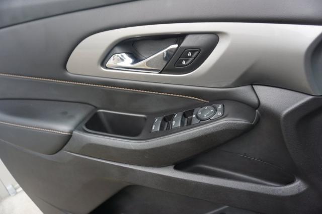 2019 Chevrolet Traverse Vehicle Photo in FAIRMONT, WV 26554-2318
