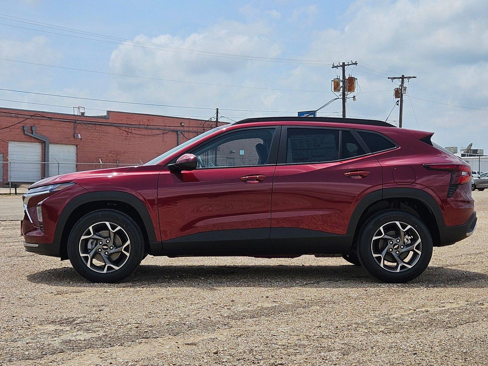 2025 Chevrolet Trax Vehicle Photo in WACO, TX 76710-2592