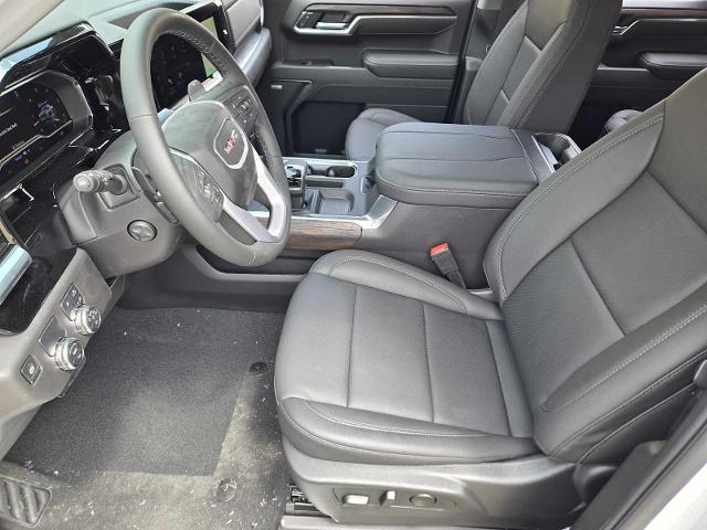 2025 GMC Sierra 1500 Vehicle Photo in DALLAS, TX 75209-3016