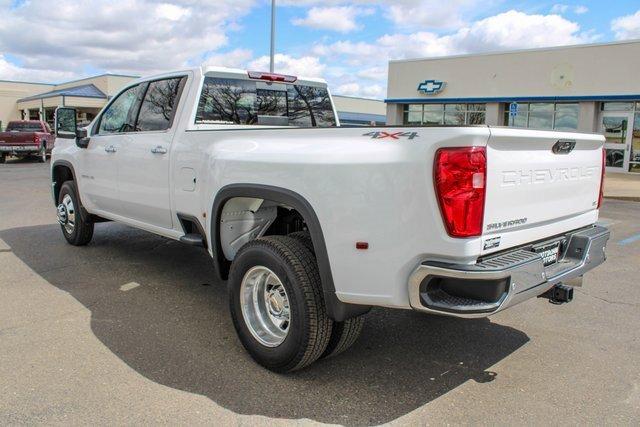 2025 Chevrolet Silverado 3500 HD Vehicle Photo in MILES CITY, MT 59301-5791