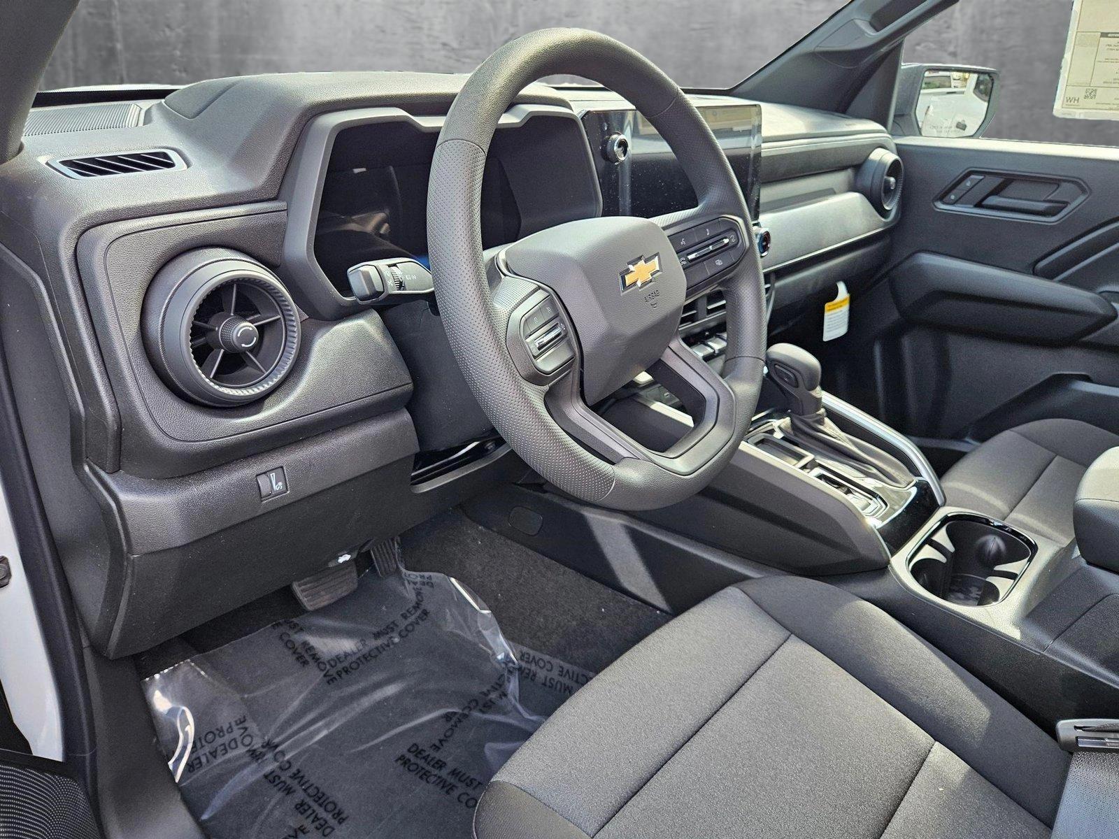 2025 Chevrolet Colorado Vehicle Photo in GREENACRES, FL 33463-3207
