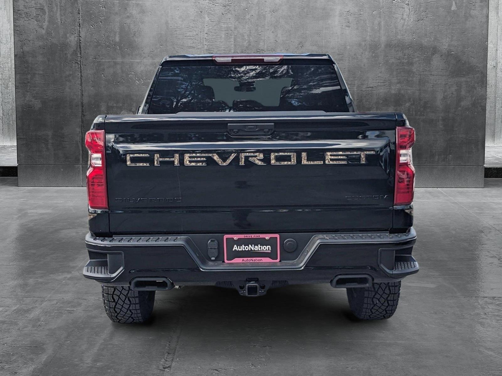 2025 Chevrolet Silverado 1500 Vehicle Photo in GREENACRES, FL 33463-3207