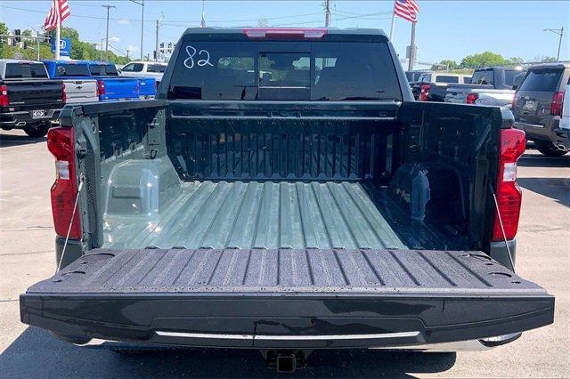 2025 Chevrolet Silverado 1500 Vehicle Photo in KANSAS CITY, MO 64114-4502