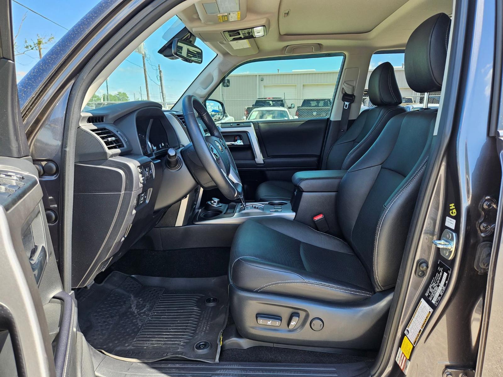 2023 Toyota 4Runner Vehicle Photo in Seguin, TX 78155