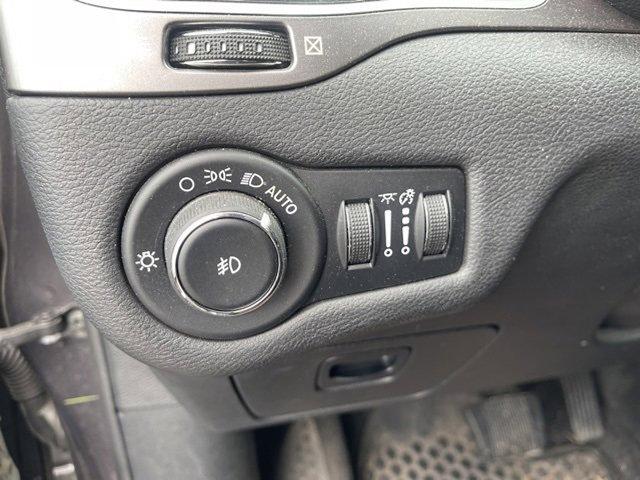 2019 Jeep Cherokee Vehicle Photo in Philadelphia, PA 19116
