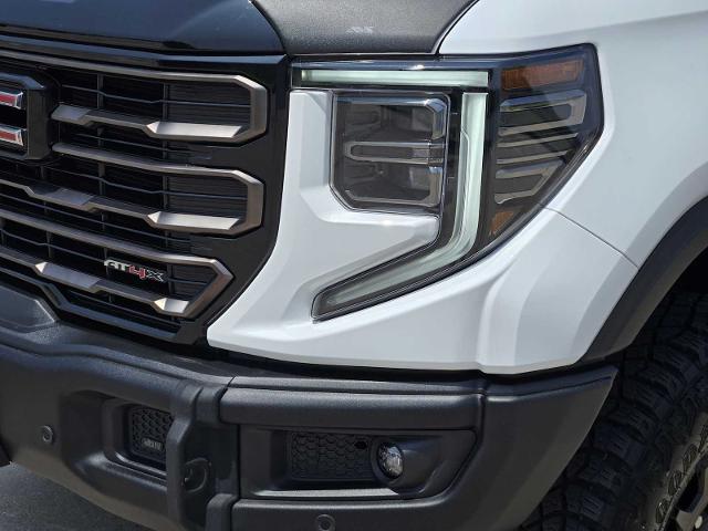 2023 GMC Sierra 1500 Vehicle Photo in DENTON, TX 76210-9321