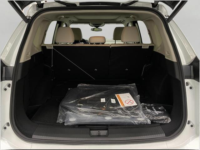 2025 Nissan Rogue Vehicle Photo in Appleton, WI 54913