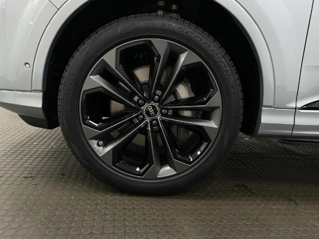 2025 Audi Q7 Vehicle Photo in Appleton, WI 54913