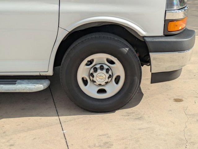 2023 Chevrolet Express Cargo 2500 Vehicle Photo in SELMA, TX 78154-1460