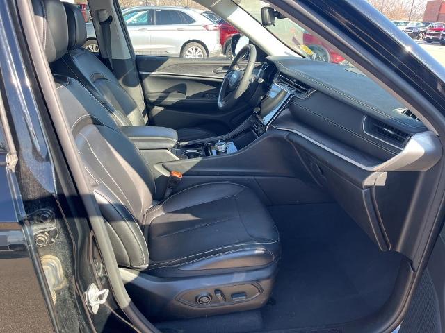 2023 Jeep Grand Cherokee Vehicle Photo in Cedar Rapids, IA 52402