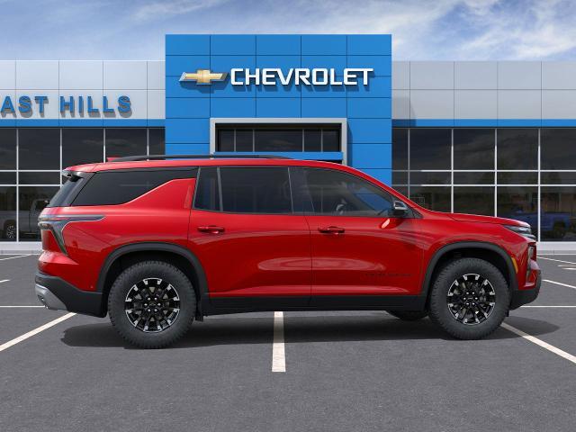 2025 Chevrolet Traverse Vehicle Photo in Roslyn, NY 11576
