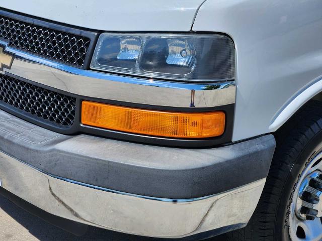 2015 Chevrolet Express Passenger Vehicle Photo in DENTON, TX 76210-9321