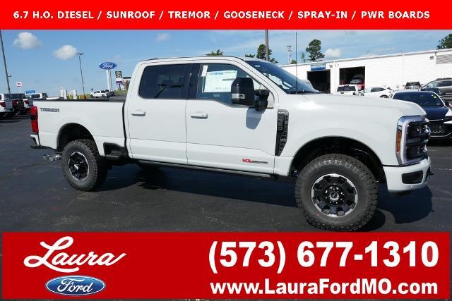 2025 Ford Super Duty F-350 SRW Vehicle Photo in Sullivan, MO 63080