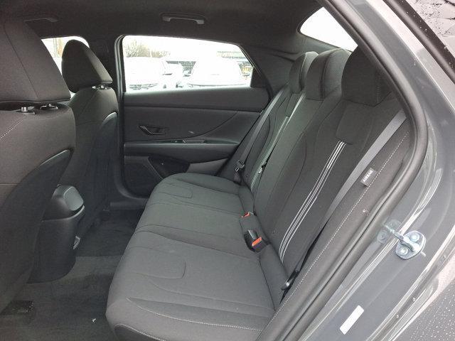 2025 Hyundai ELANTRA Vehicle Photo in Philadelphia, PA 19116