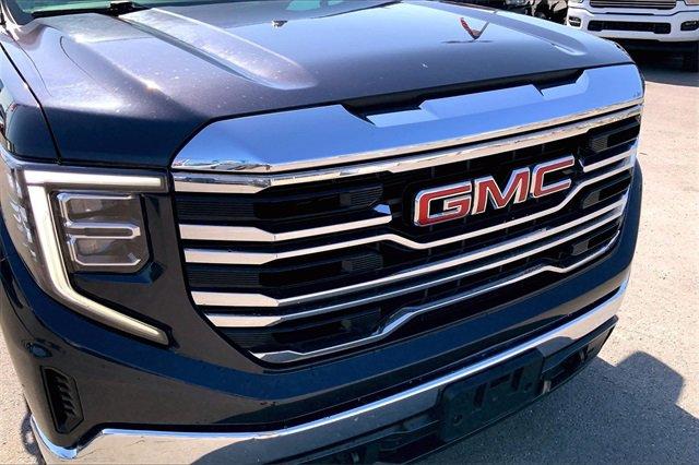 2022 GMC Sierra 1500 Vehicle Photo in KANSAS CITY, MO 64114-4502