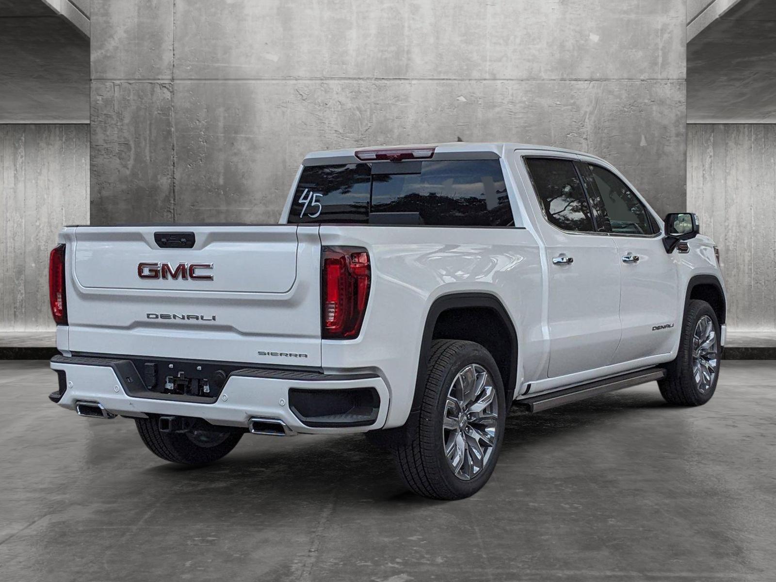 2025 GMC Sierra 1500 Vehicle Photo in GOLDEN, CO 80401-3850