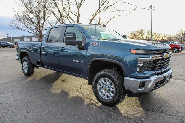 2025 Chevrolet Silverado 3500 HD Vehicle Photo in MILES CITY, MT 59301-5791