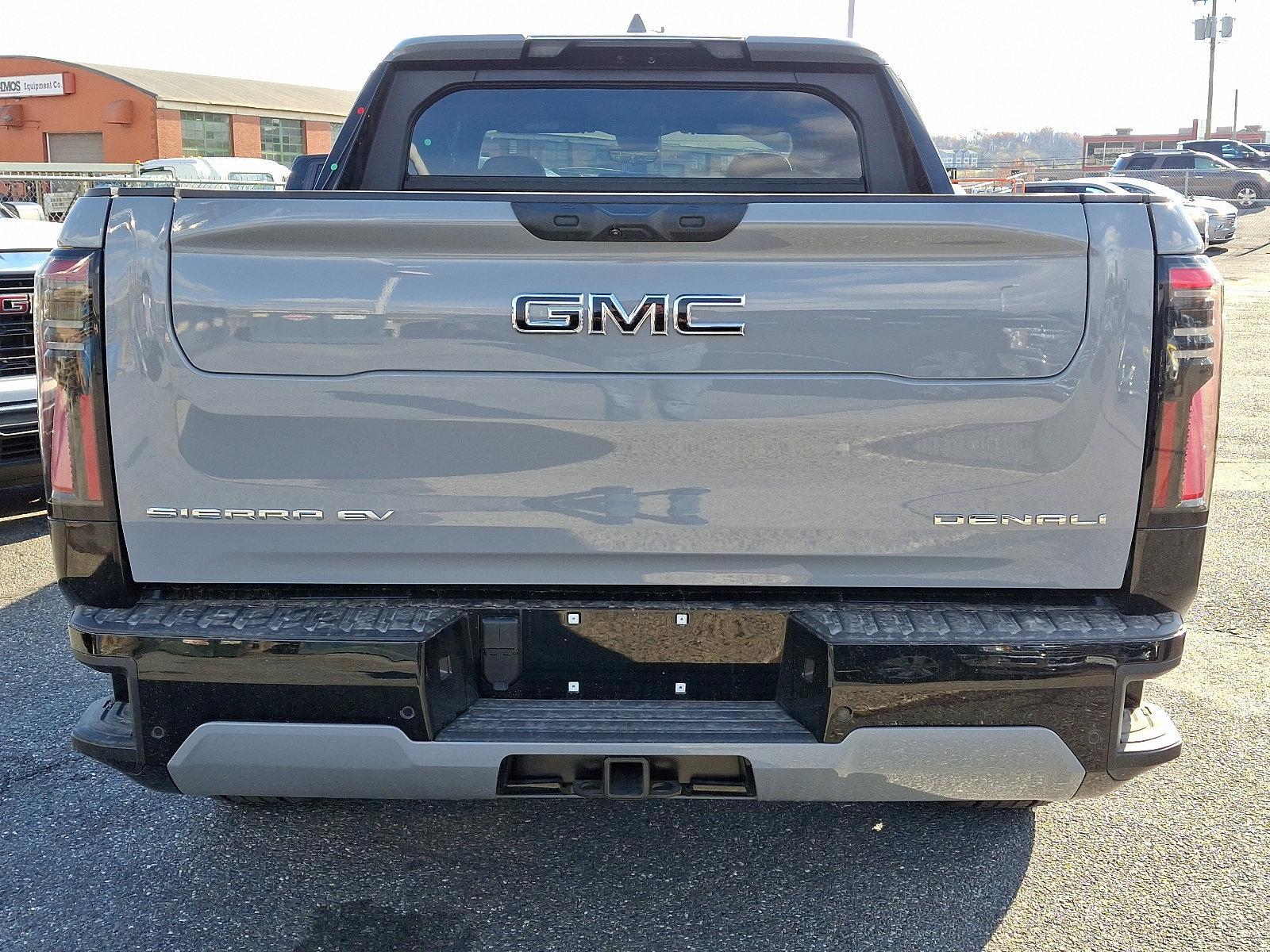2025 GMC Sierra EV Vehicle Photo in HARRISBURG, PA 17111-1033