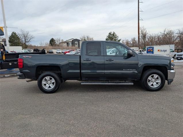 2017 Chevrolet Silverado 1500 Vehicle Photo in ENGLEWOOD, CO 80113-6708