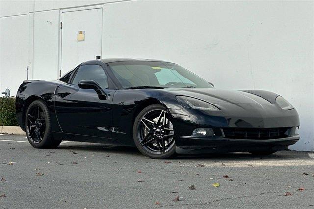 Used 2005 Chevrolet Corvette Base with VIN 1G1YY24U755114388 for sale in Concord, CA