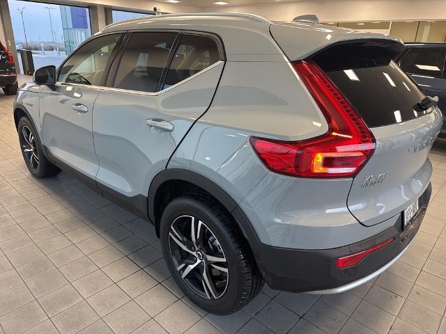 2025 Volvo XC40 Vehicle Photo in Grapevine, TX 76051