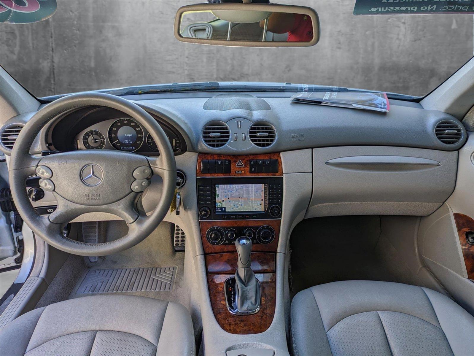 2005 Mercedes-Benz CLK-Class Vehicle Photo in GREENACRES, FL 33463-3207