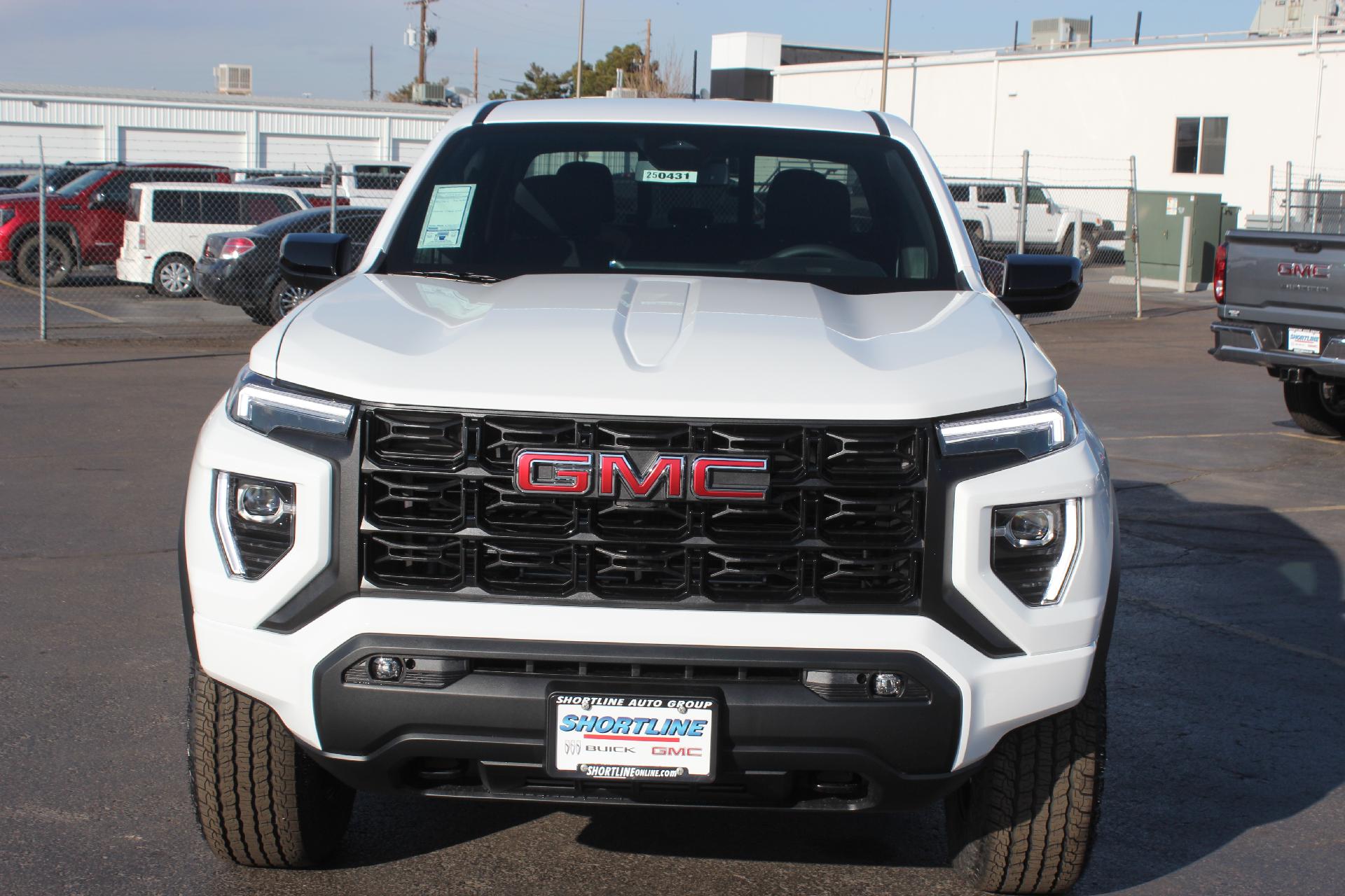 2025 GMC Canyon Vehicle Photo in AURORA, CO 80012-4011