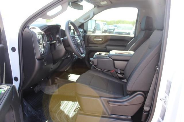 2025 GMC Sierra 2500 HD Vehicle Photo in Greenville, TX 75402