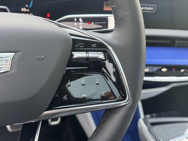 2025 Cadillac OPTIQ Vehicle Photo in LEOMINSTER, MA 01453-2952