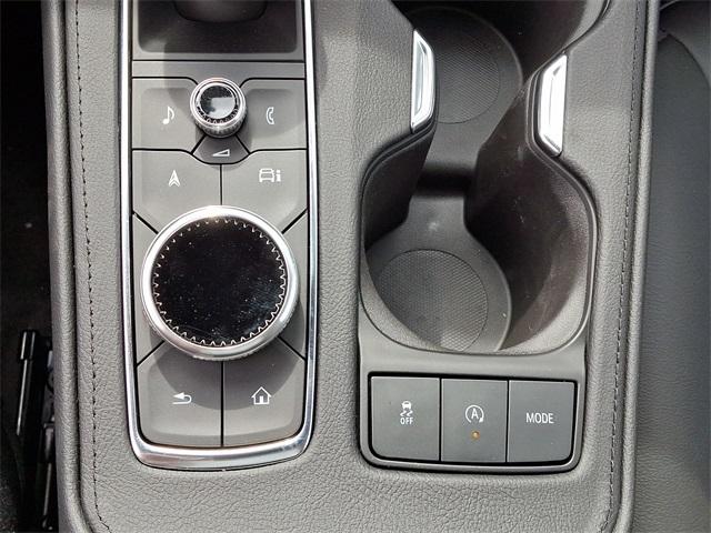 2025 Cadillac XT4 Vehicle Photo in ALLENTOWN, PA 18103-7399