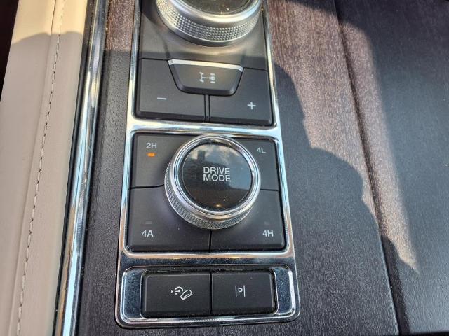 2022 Ford Expedition Vehicle Photo in HENDERSON, NC 27536-2966