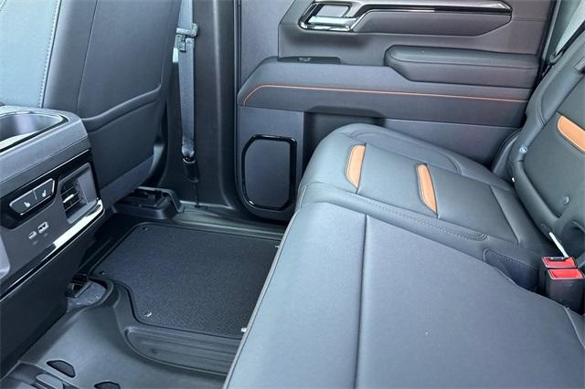 2025 GMC Sierra 3500 HD Vehicle Photo in ELK GROVE, CA 95757-8703