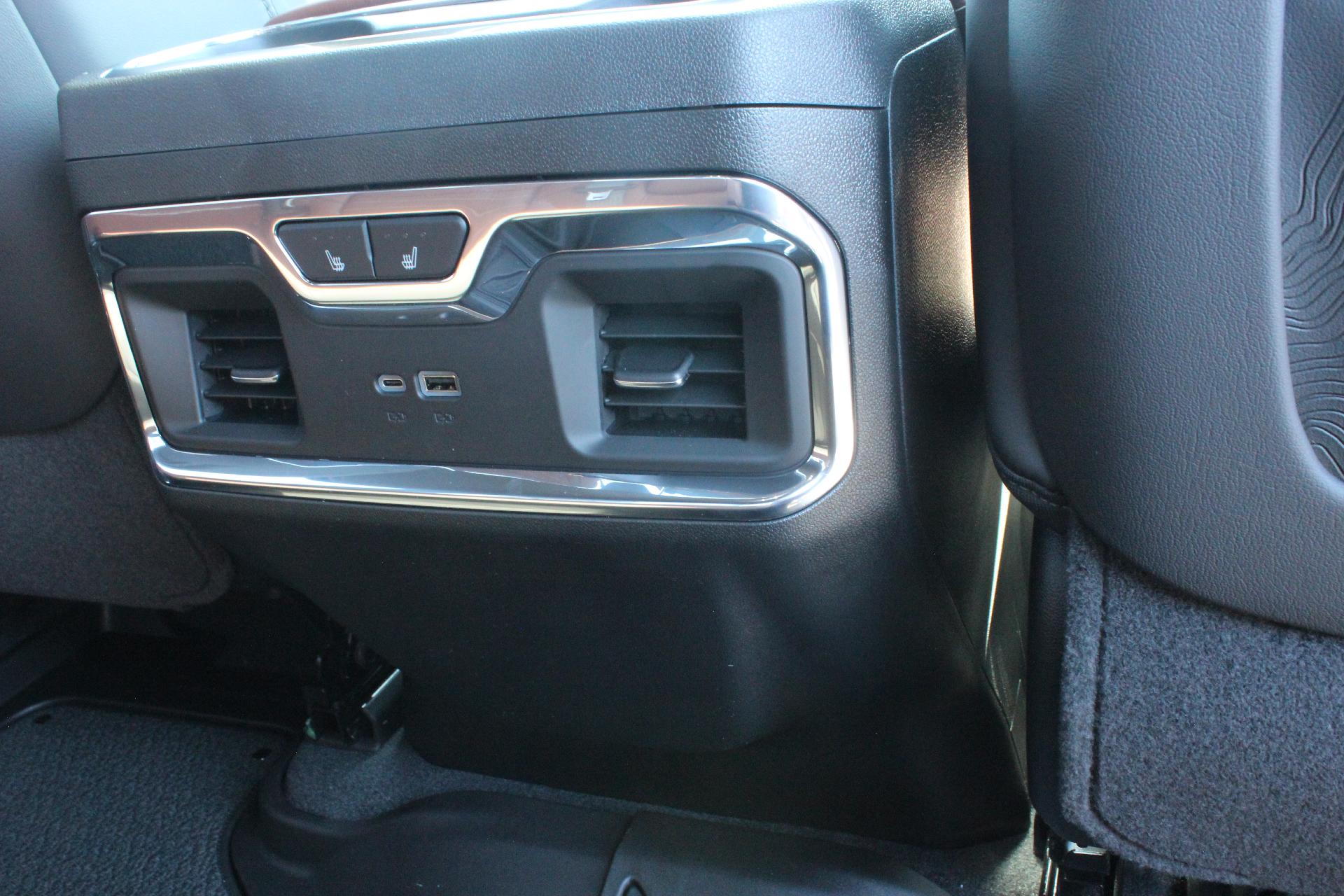 2025 GMC Sierra 1500 Vehicle Photo in AURORA, CO 80012-4011