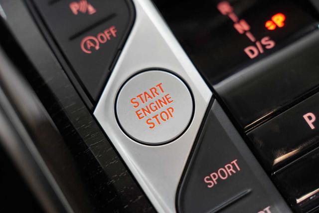 2024 BMW 330i Vehicle Photo in GRAPEVINE, TX 76051
