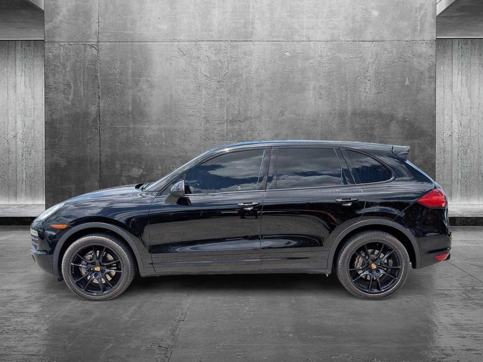 2012 Porsche Cayenne Vehicle Photo in PEMBROKE PINES, FL 33024-6534