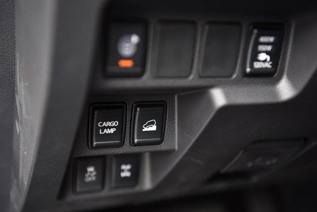 2025 Nissan Frontier Vehicle Photo in Ballwin, MO 63011